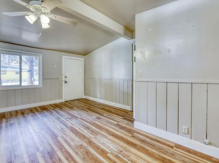 905 Lapham Drive, South Lake Tahoe, CA 96150 Photo