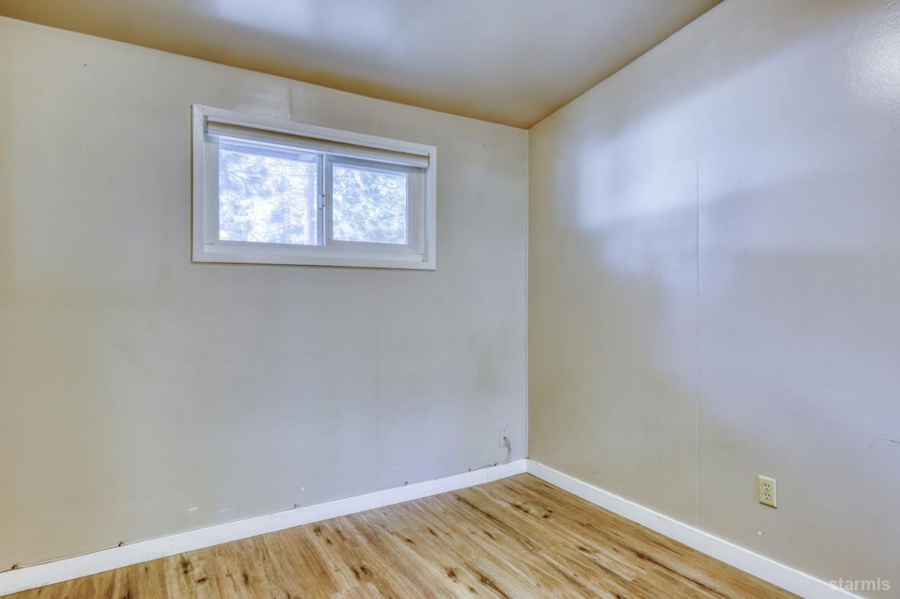 905 Lapham Drive, South Lake Tahoe, CA 96150 Photo