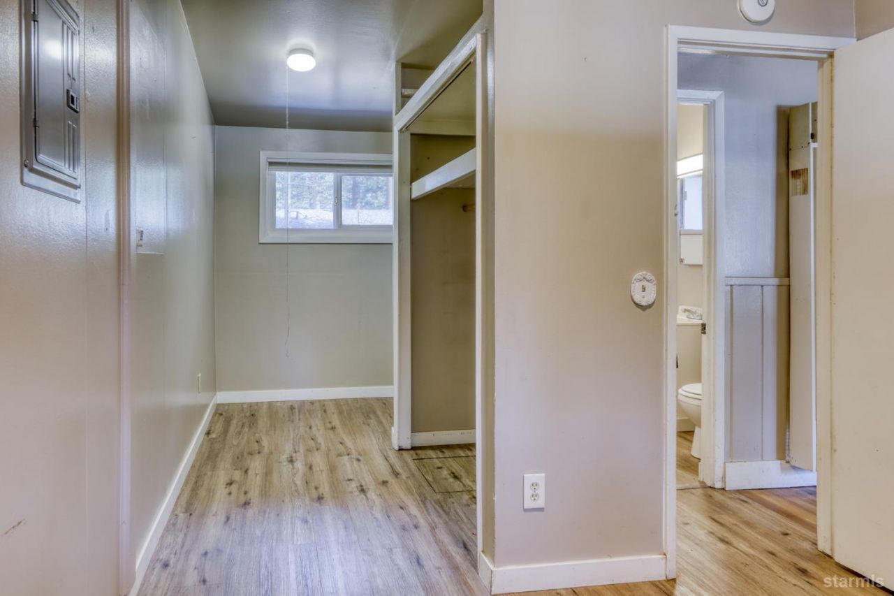 905 Lapham Drive, South Lake Tahoe, CA 96150 Photo