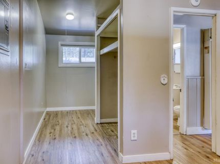 905 Lapham Drive, South Lake Tahoe, CA 96150 Photo