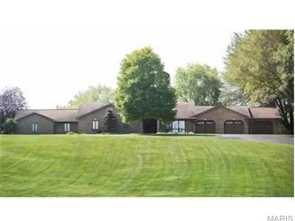 149 Bethel Road, O'Fallon, IL 62269