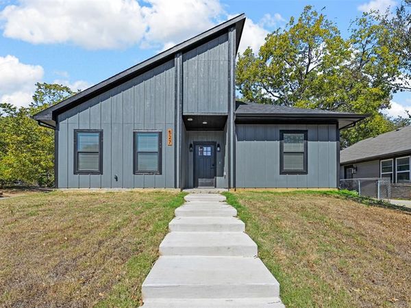 527 W Walker Street, Denison, TX 75020