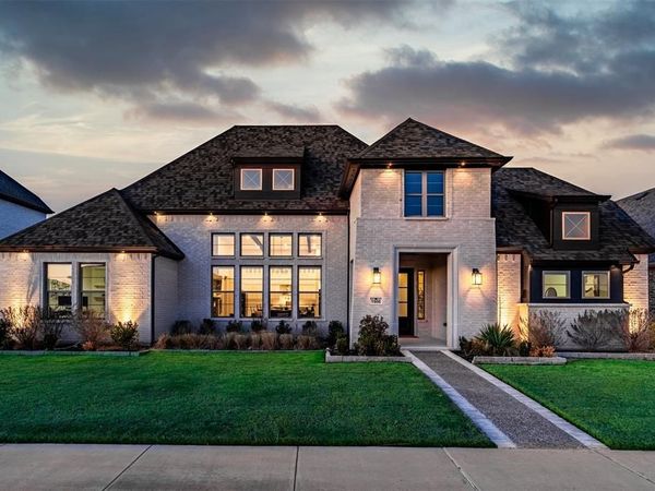 1906 Granite Range Lane , Arlington, TX 76005