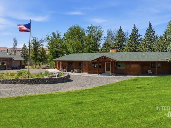 221 Willow, Hagerman, ID 83332