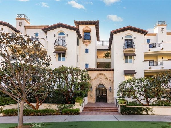 12020 Guerin, Unit PH2, Studio City, CA 91604