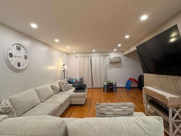 4 Charles Lane, Unit 2D, Pomona, NY 10970