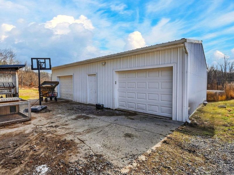 19062 State Route 327 , Wellston, OH 45692 Photo 46