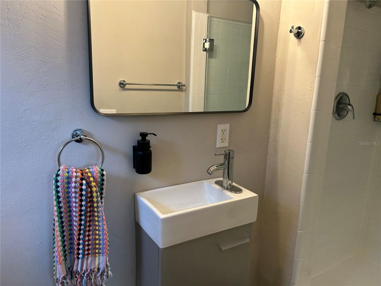 3320 Conway Gardens Road , Orlando, FL 32806 Photo