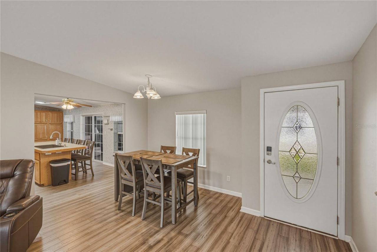 37410 Neukom Avenue, Zephyrhills, FL 33541 Photo