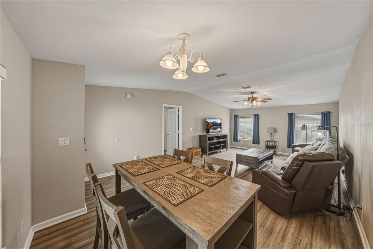 37410 Neukom Avenue, Zephyrhills, FL 33541 Photo