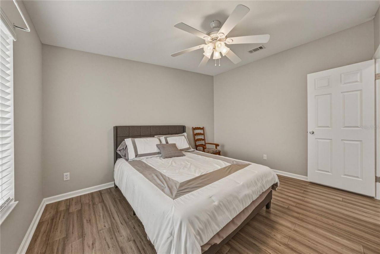 37410 Neukom Avenue, Zephyrhills, FL 33541 Photo