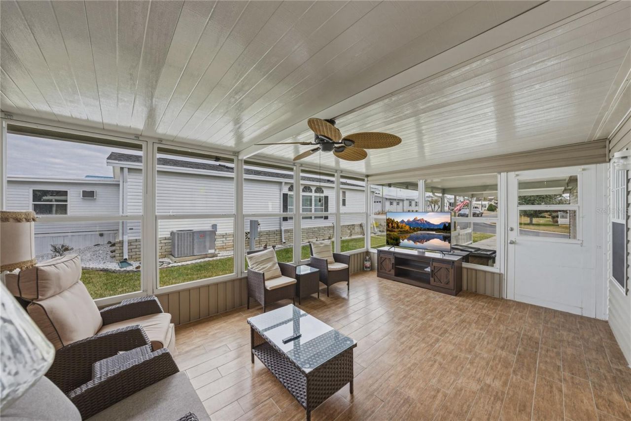 37410 Neukom Avenue, Zephyrhills, FL 33541 Photo