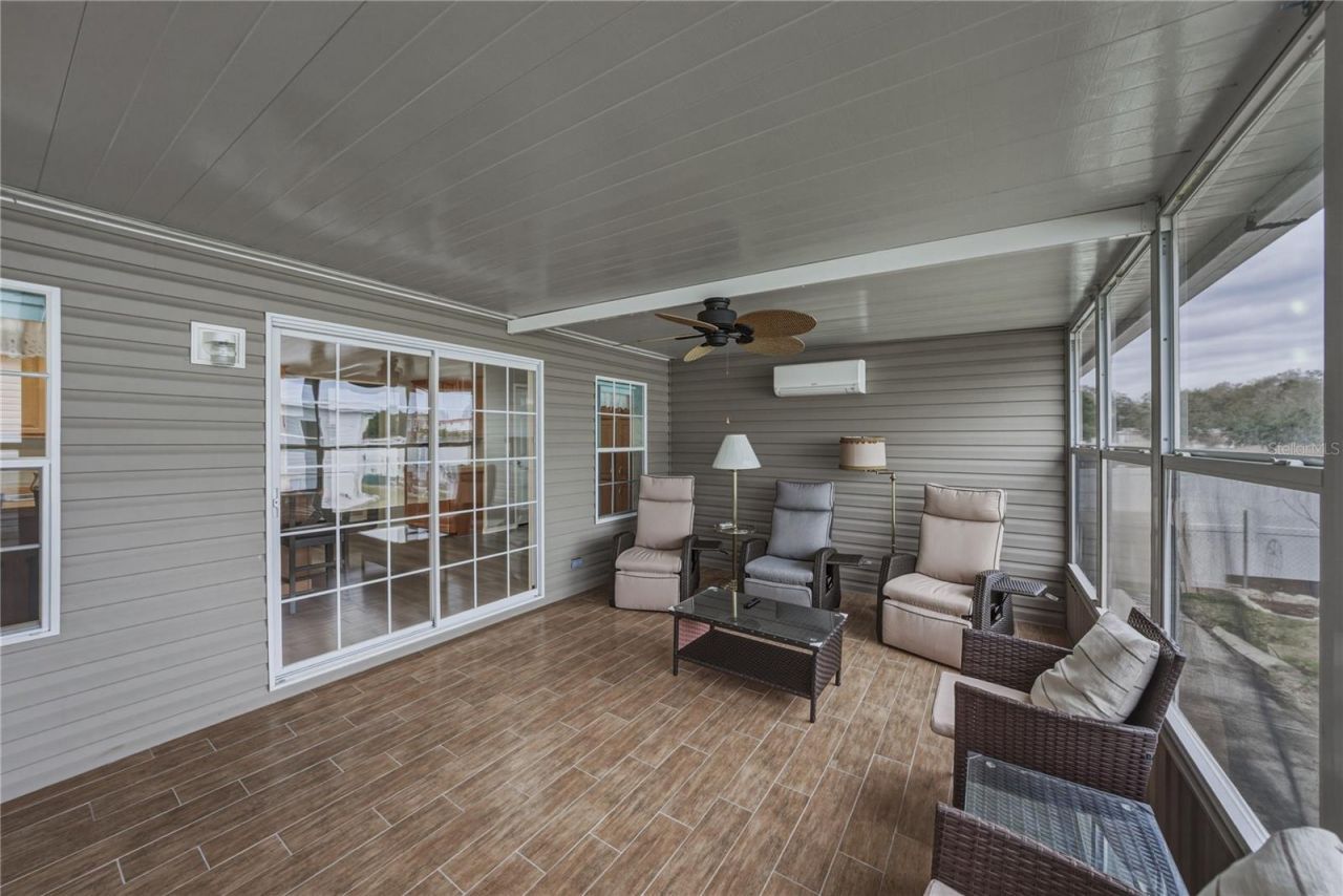 37410 Neukom Avenue, Zephyrhills, FL 33541 Photo