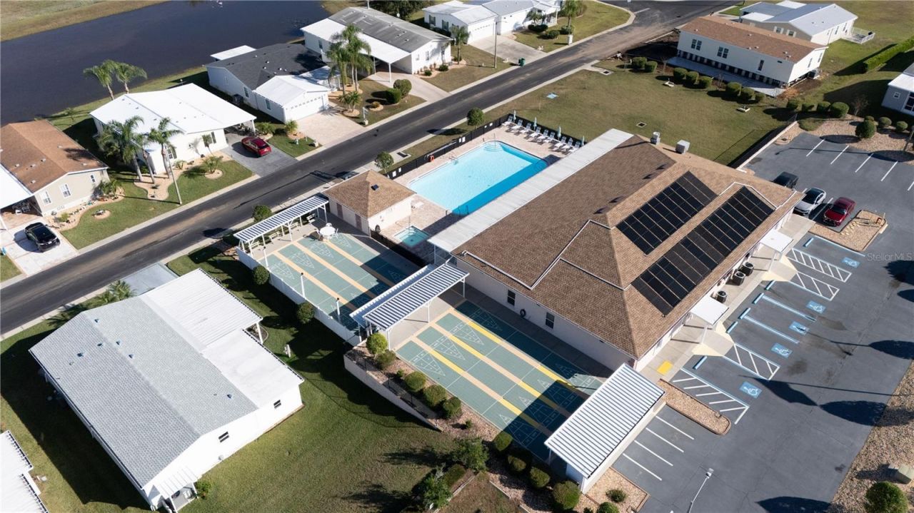 37410 Neukom Avenue, Zephyrhills, FL 33541 Photo