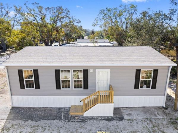 5234 YELLOW PINE STREET N, ST PETERSBURG, FL 33709