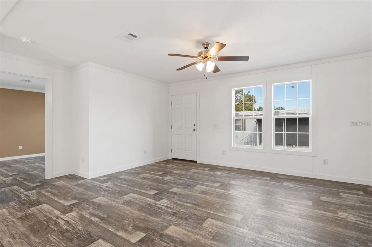 5234 Yellow Pine Street N, Saint Petersburg, FL 33709 Photo