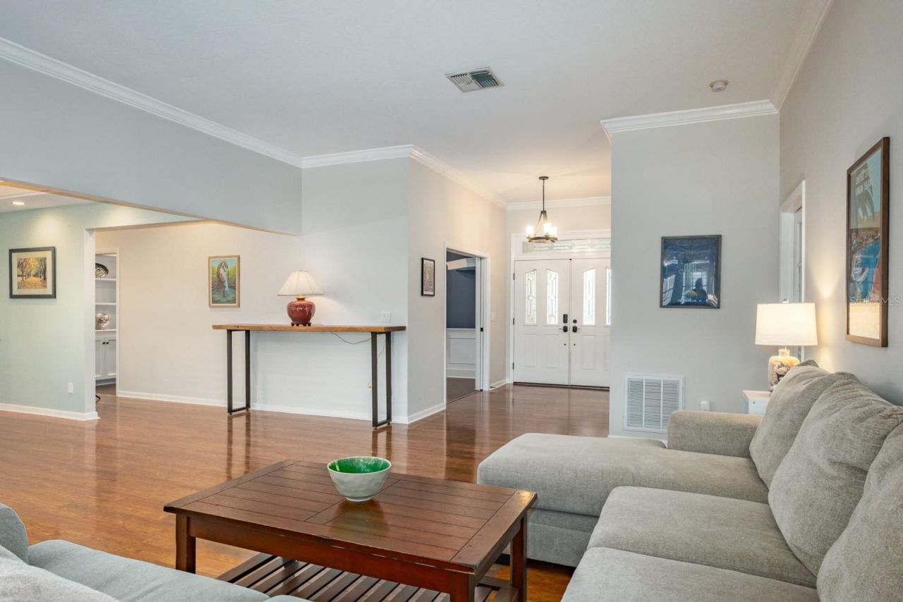 110 Woodglen Court, Oldsmar, FL 34677 Photo