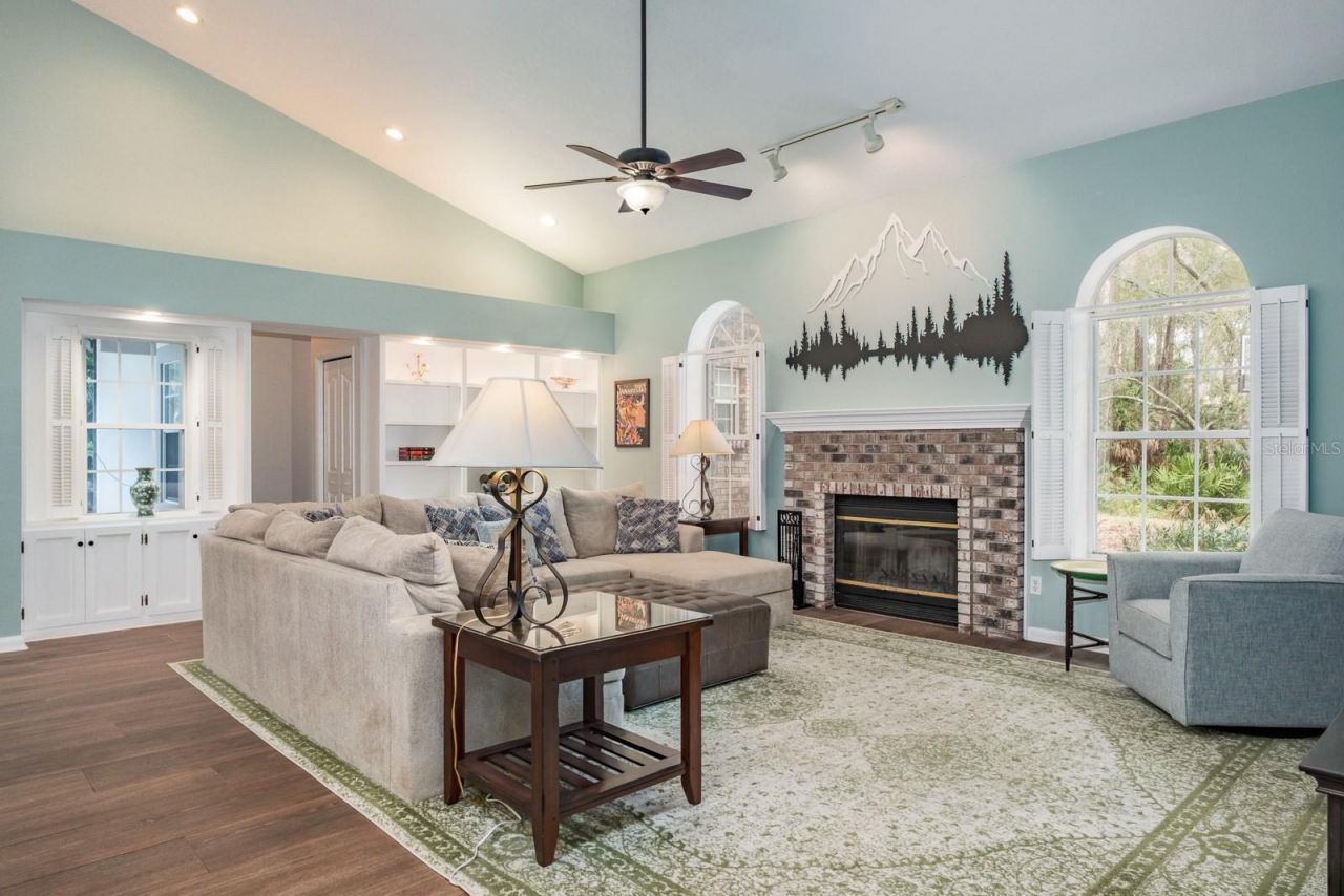 110 Woodglen Court, Oldsmar, FL 34677 Photo