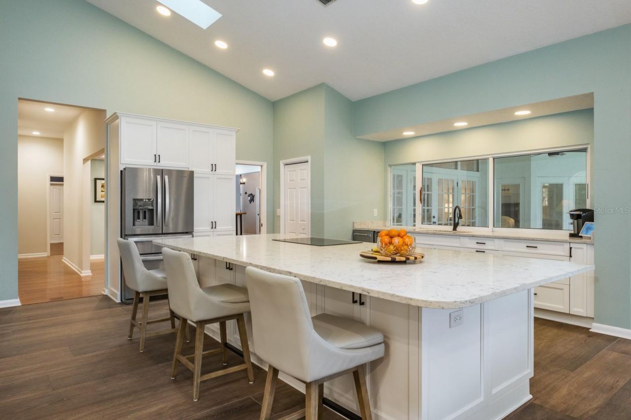 110 Woodglen Court, Oldsmar, FL 34677 Photo