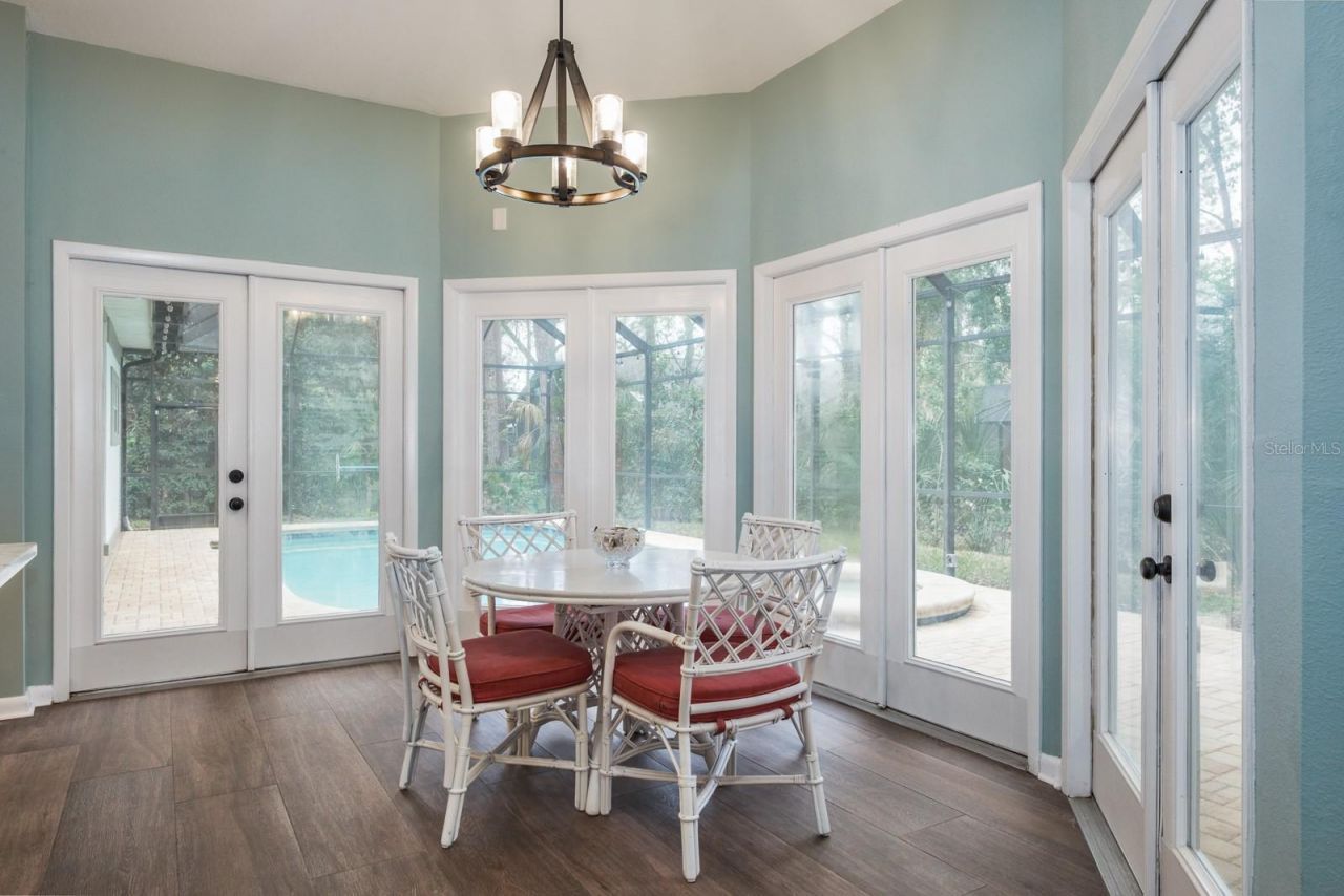 110 Woodglen Court, Oldsmar, FL 34677 Photo