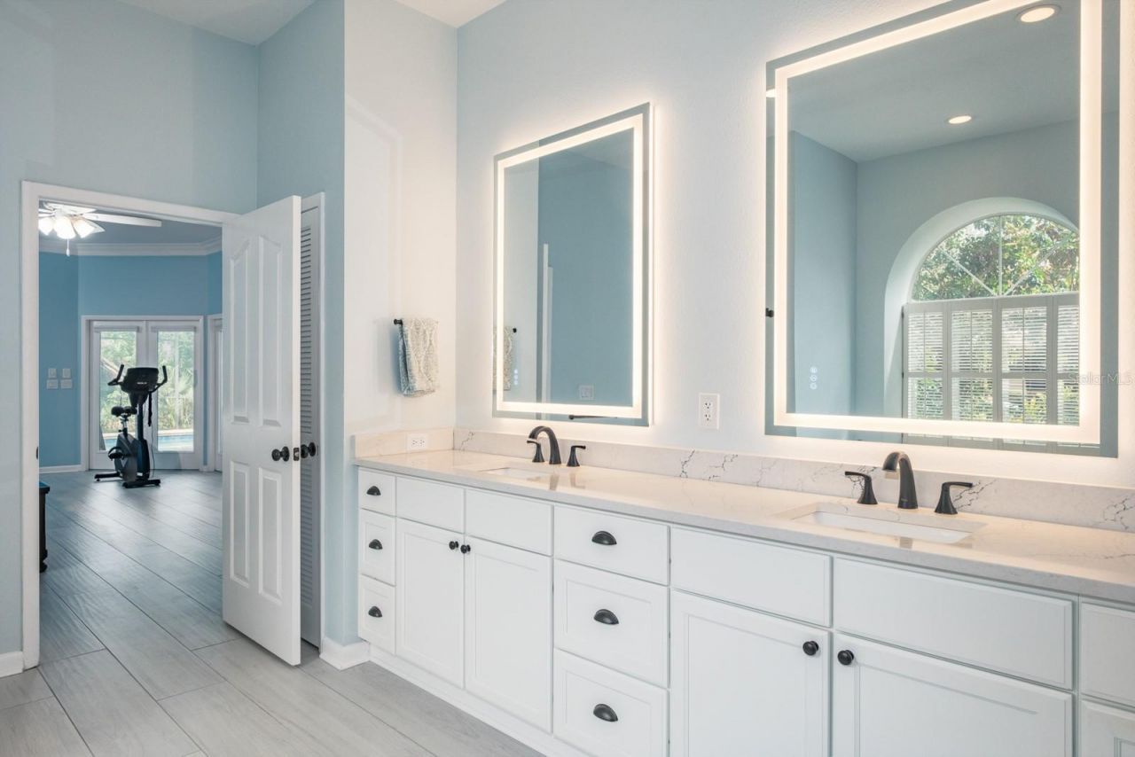 110 Woodglen Court, Oldsmar, FL 34677 Photo