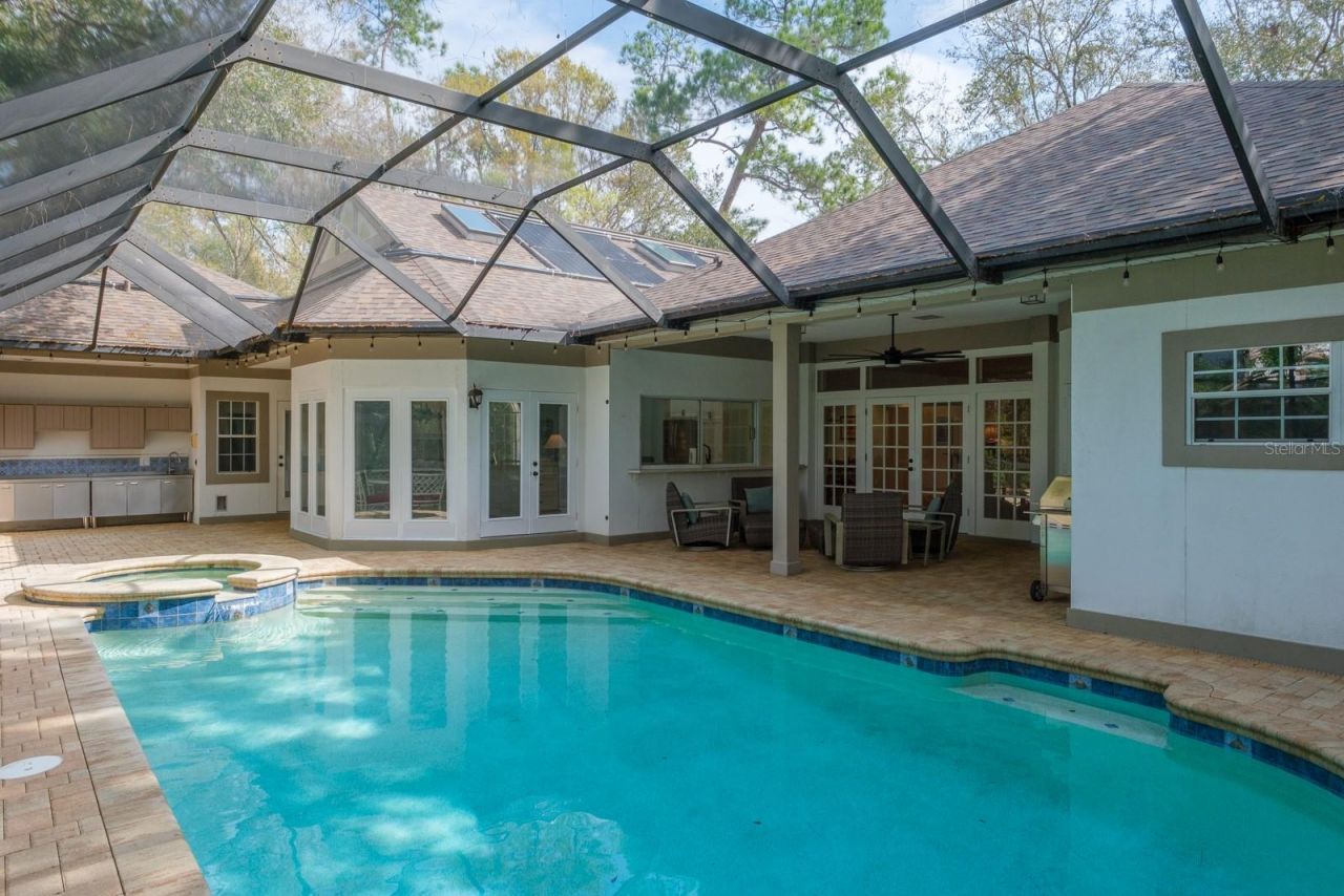 110 Woodglen Court, Oldsmar, FL 34677 Photo