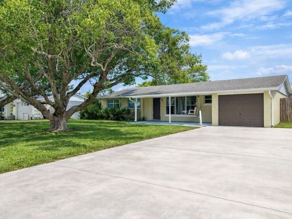 1407 MOSELLE AVENUE , ORLANDO, FL 32807