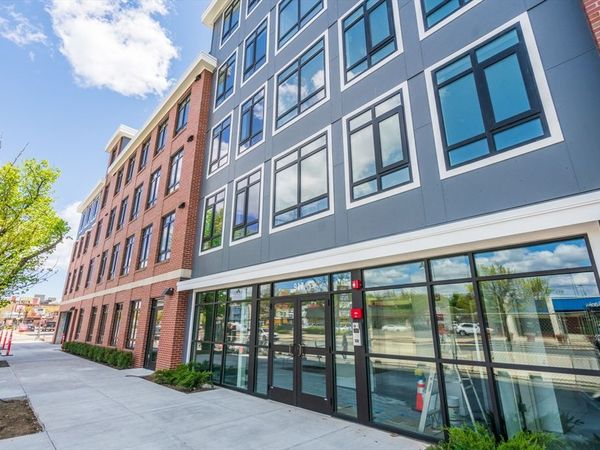 917 Bennington Street, Unit 310, Boston, MA 02128