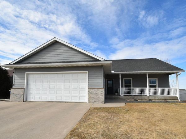 107 10th Street, Goodhue, MN 55027
