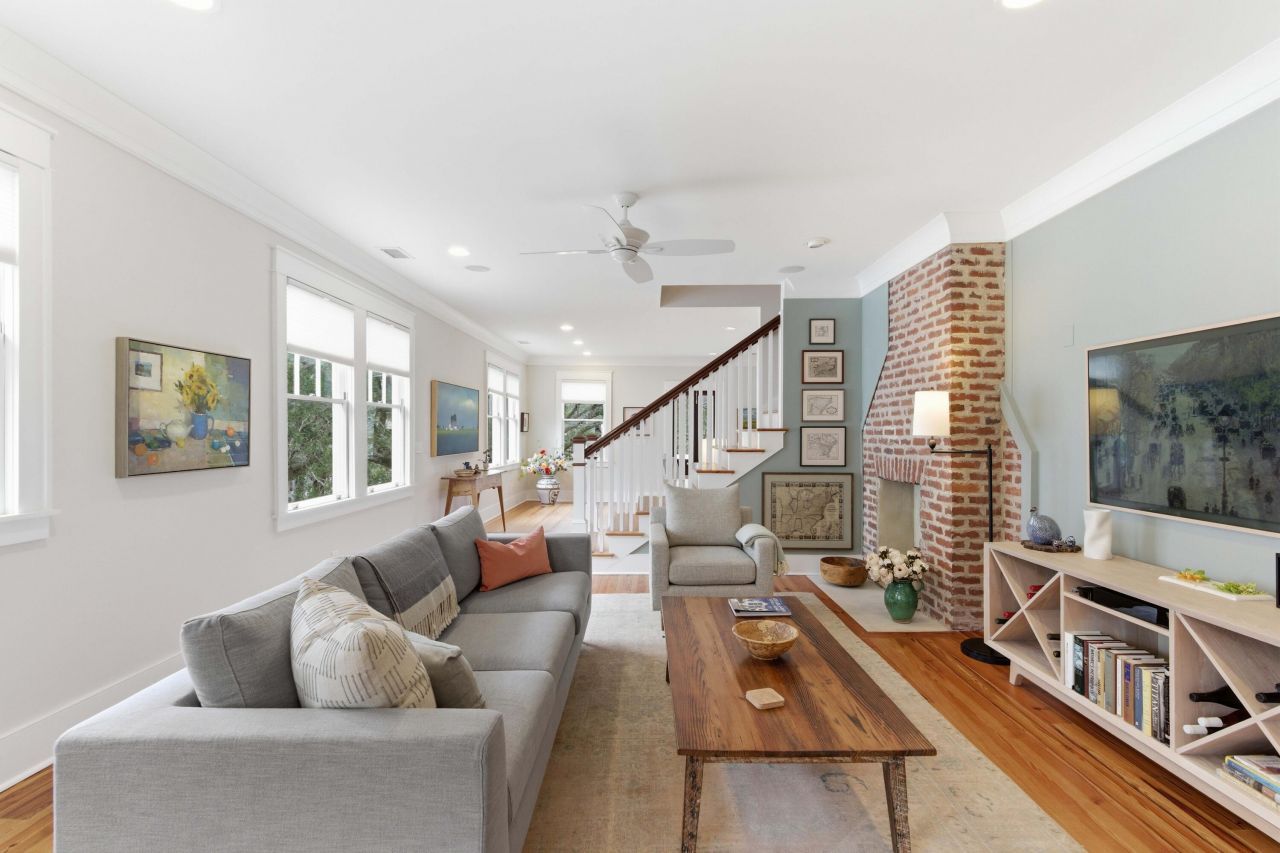 64 Lenwood Boulevard Photo 4