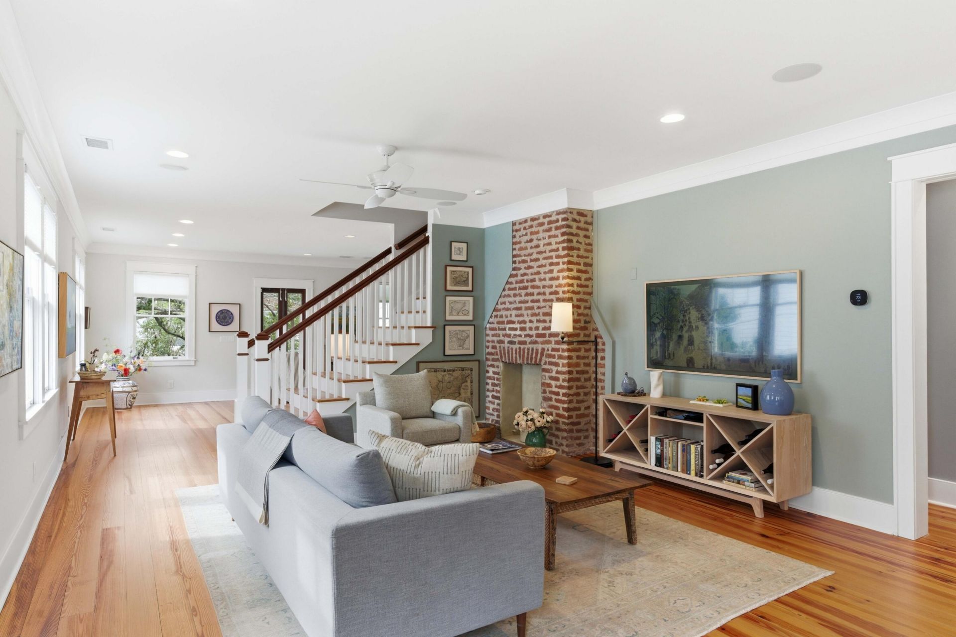 64 Lenwood Boulevard Photo 4