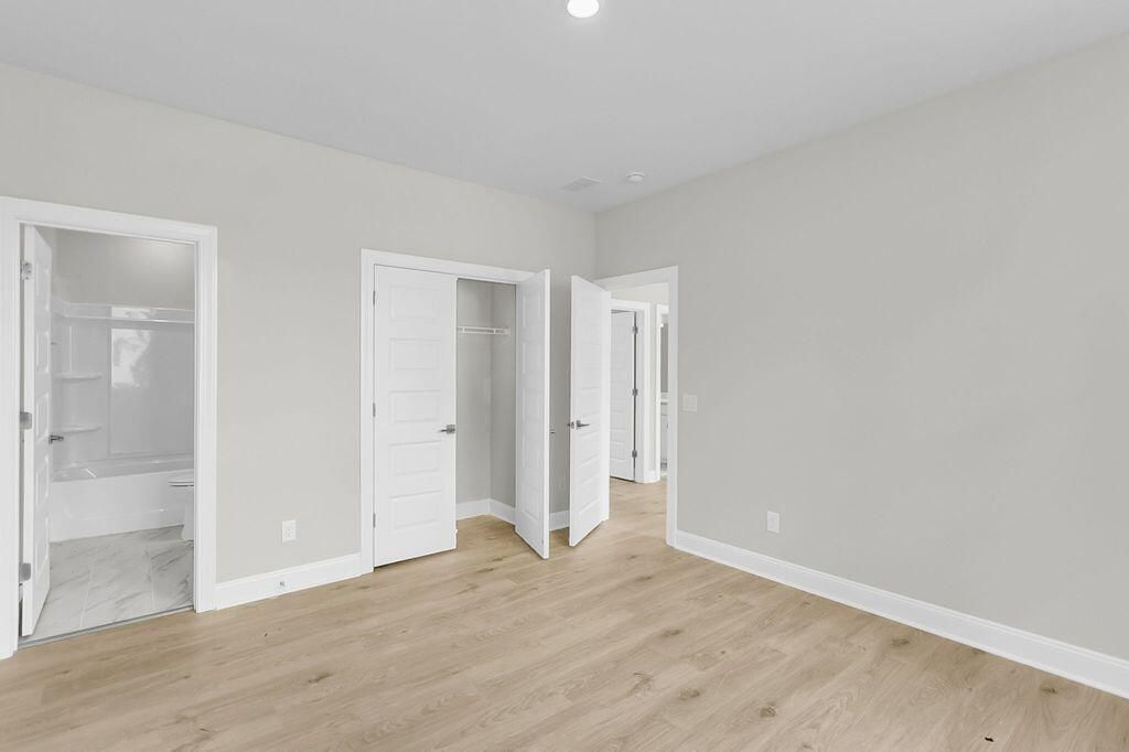 7367 Longtown Drive Photo 38