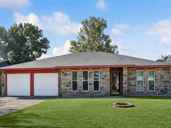 205 HOLLOW ROCK Court, Slidell, LA 70461