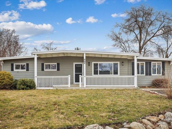 905 N Ravalli Dr, Spokane Valley, WA 99037