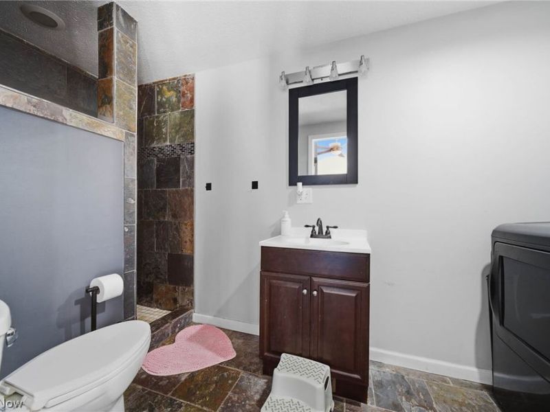 9185 Milford Drive , Northfield, OH 44067 Photo 10