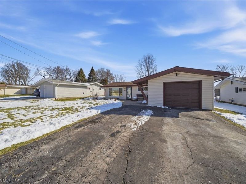 9185 Milford Drive , Northfield, OH 44067 Photo 16