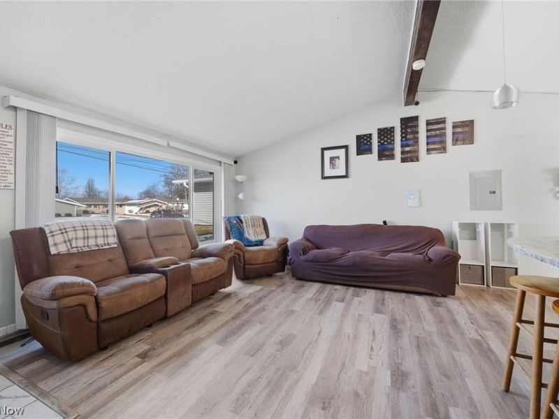 9185 Milford Drive , Northfield, OH 44067 Photo 3