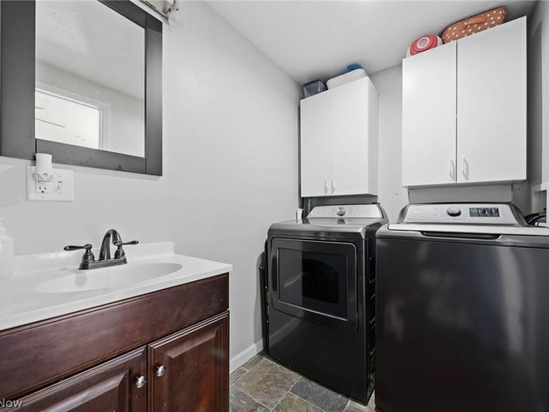 9185 Milford Drive , Northfield, OH 44067 Photo 9