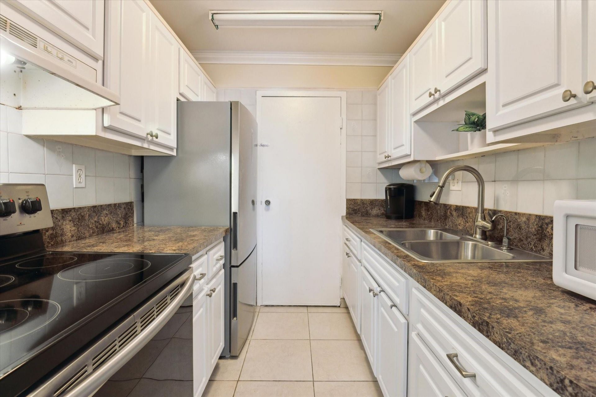 720 Orton Avenue, Unit 206, Fort Lauderdale, FL 33304 Photo