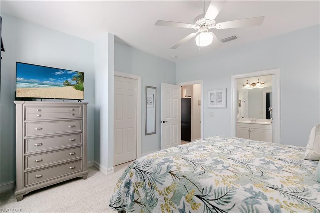 1404 SE 13th Ter, Cape Coral, FL 33990 Photo