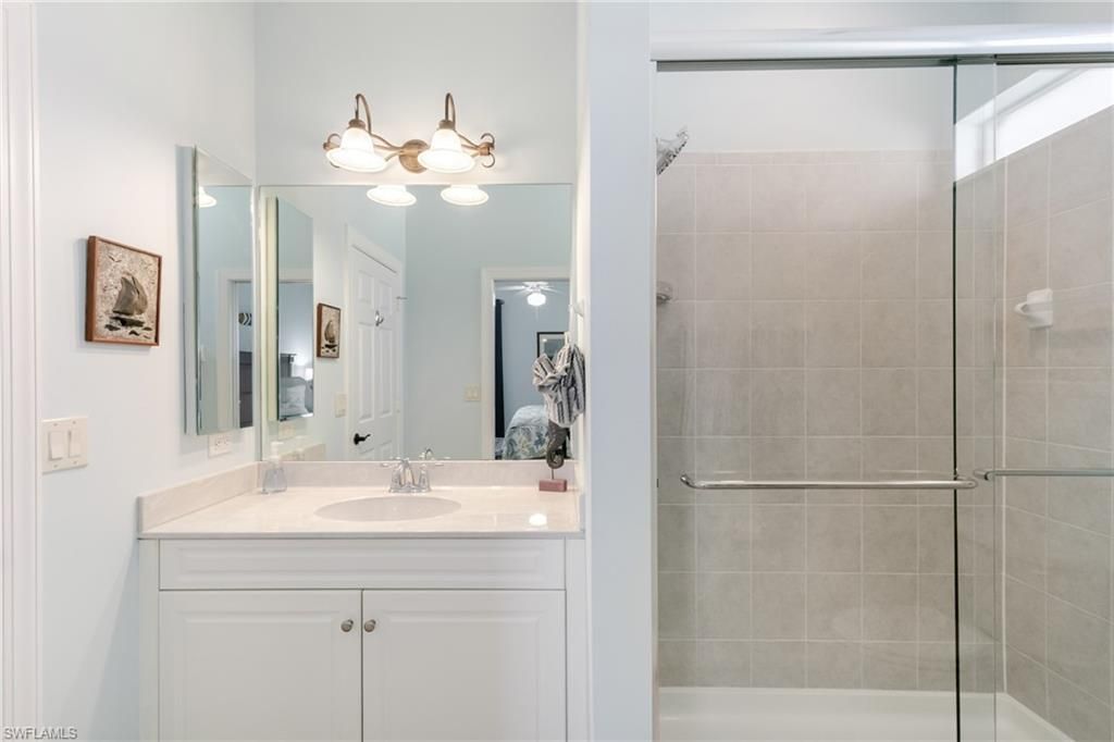 1404 SE 13th Ter, Cape Coral, FL 33990 Photo