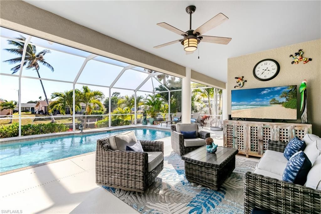 1404 SE 13th Ter, Cape Coral, FL 33990 Photo