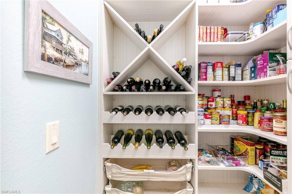 1404 SE 13th Ter, Cape Coral, FL 33990 Photo