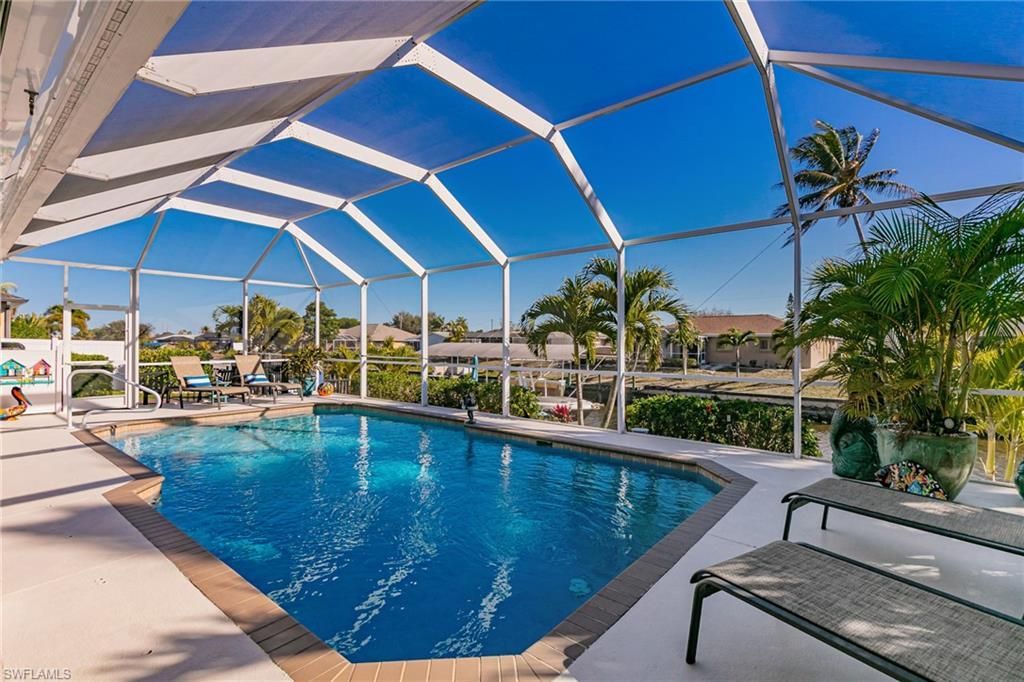 1404 SE 13th Ter, Cape Coral, FL 33990 Photo