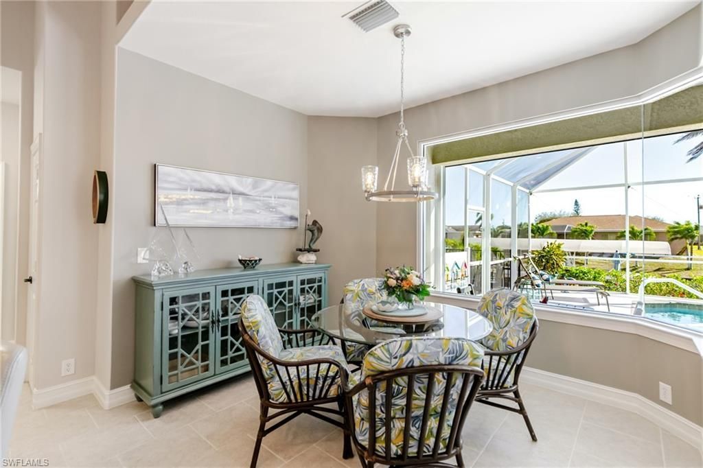 1404 SE 13th Ter, Cape Coral, FL 33990 Photo