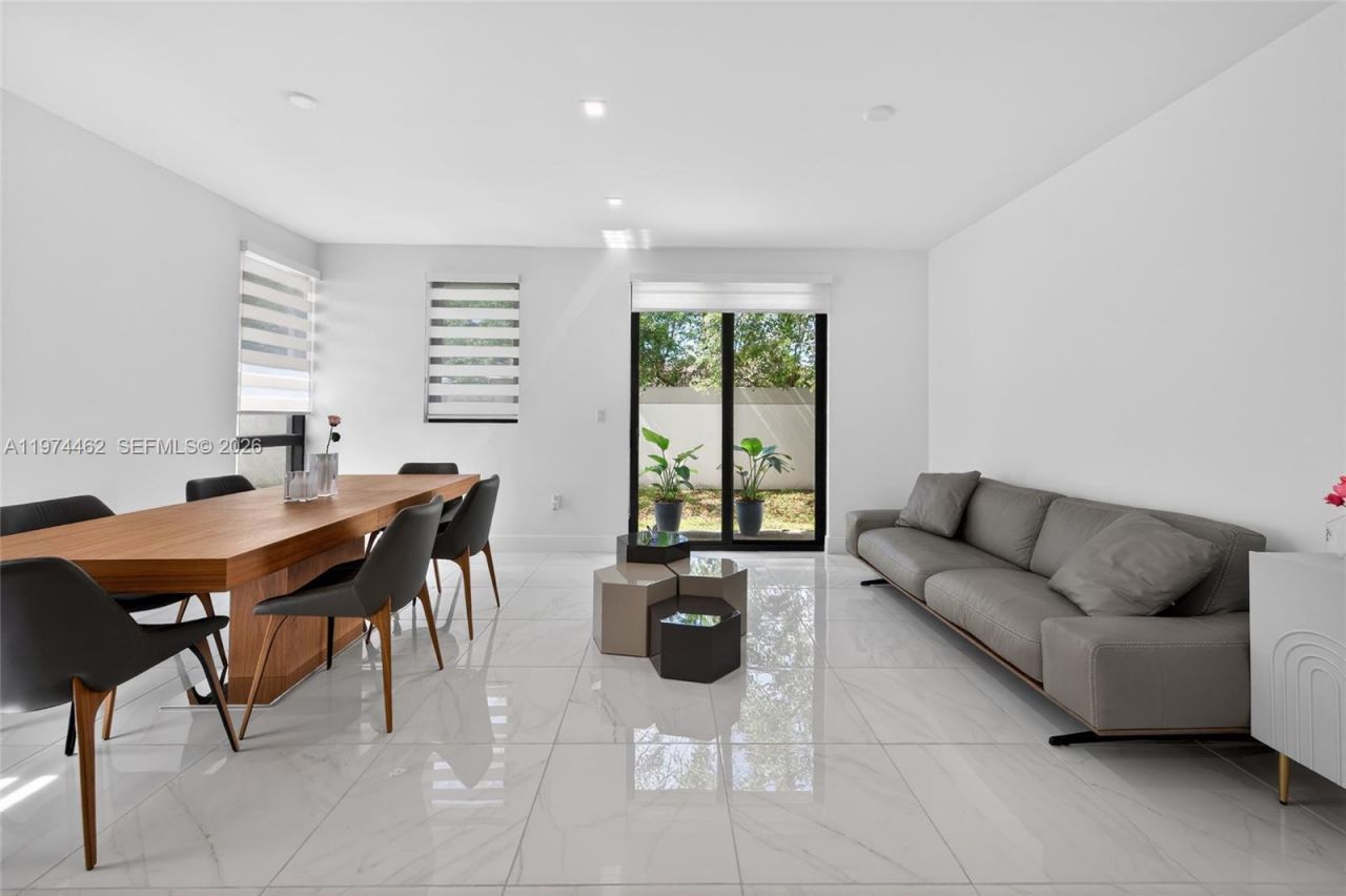 Please Call For Address, Dania Beach, FL 33314 Photo