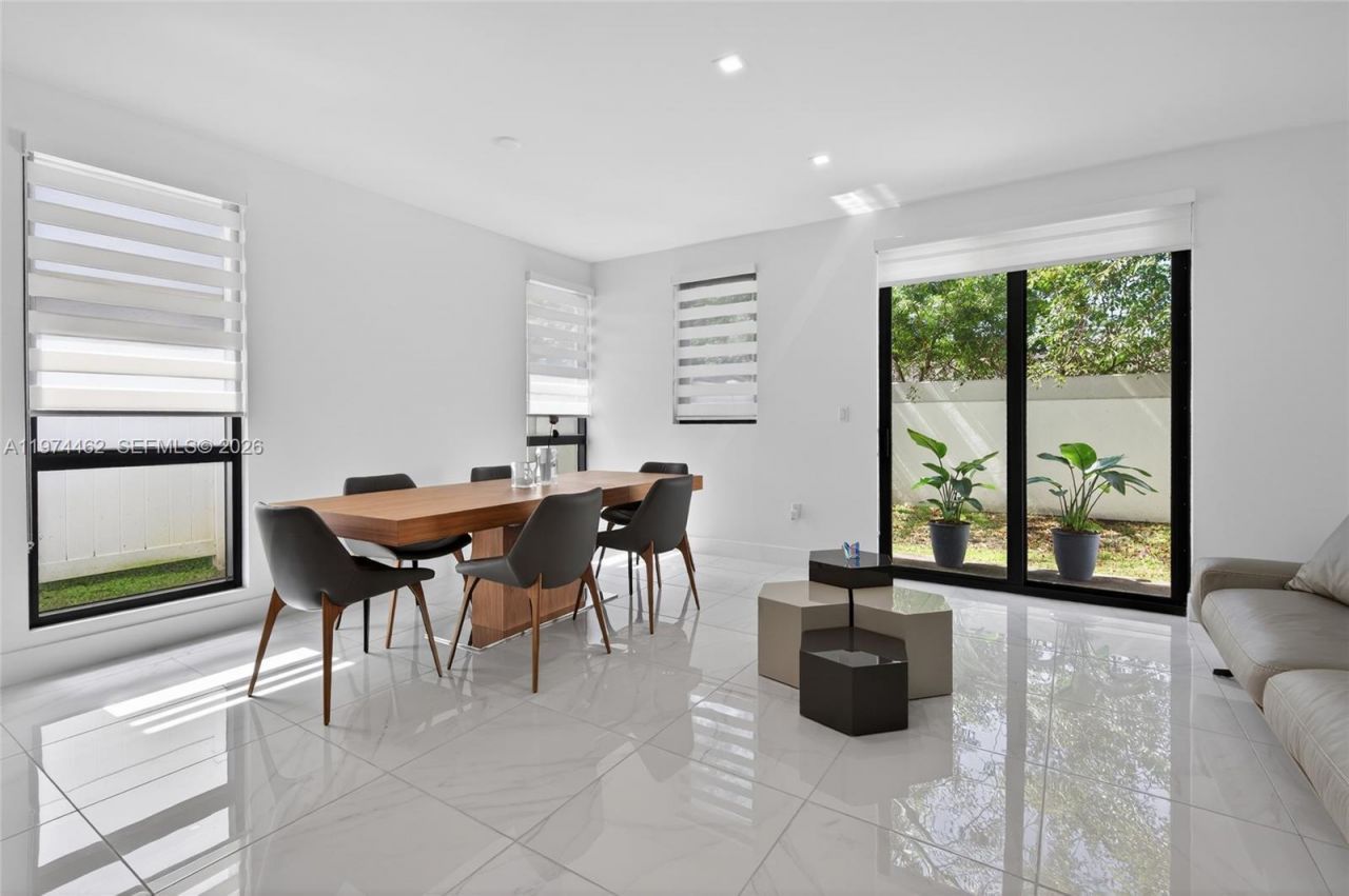 Please Call For Address, Dania Beach, FL 33314 Photo