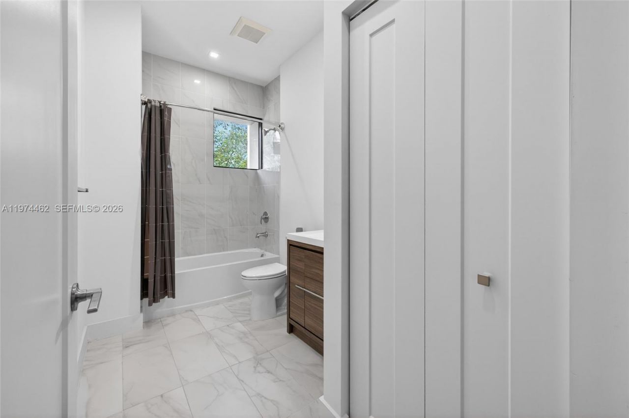 Please Call For Address, Dania Beach, FL 33314 Photo