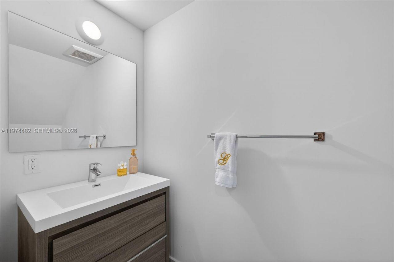 Please Call For Address, Dania Beach, FL 33314 Photo