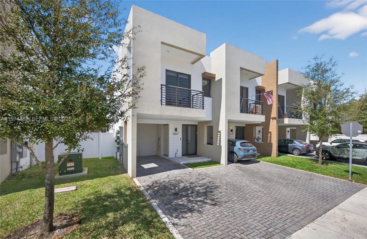 Please Call For Address, Dania Beach, FL 33314 Photo